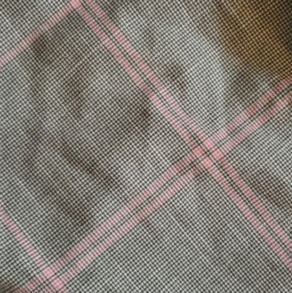 New York & Co Light grey & pink slacks 529 - Picture 6 of 6